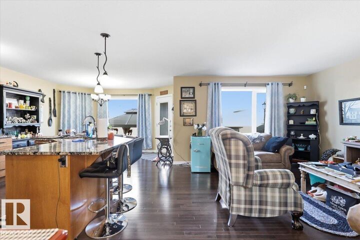 Property Photo: 28 Sutherland Street AB T9E 8R6