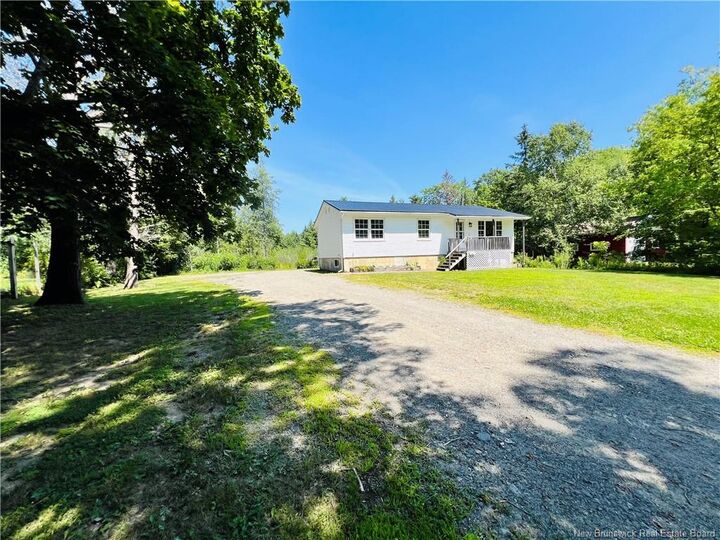 Property Photo:  179 Union Street  NB E3L 1W2 
