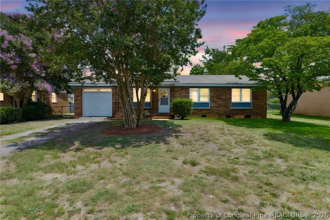 Property Photo: 1705 Grandview Drive NC 28314