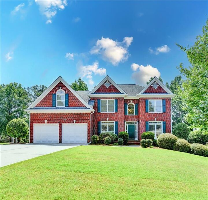 Property Photo:  720 Brafferton Way  GA 30005 