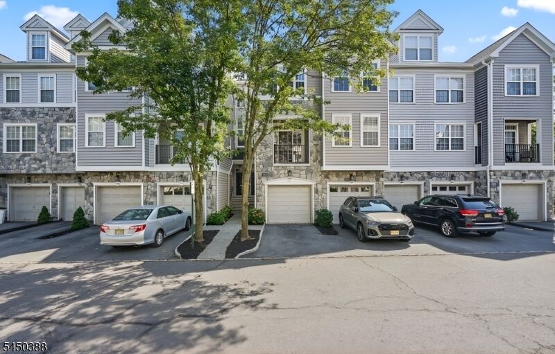 Property Photo: 107 Brittany Ct NJ 07013