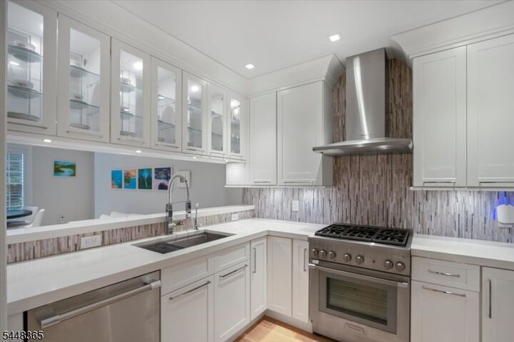 Property Photo:  3106 Cleveland Ln  NJ 07866 