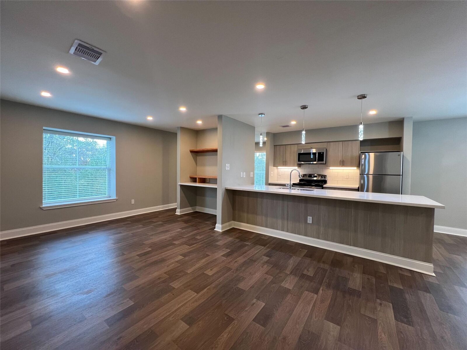 Property Photo:  8003 Woodway Drive 84  TX 77063 