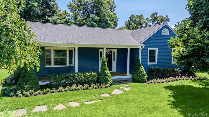 Property Photo: 5 Soundview Drive NY 11778