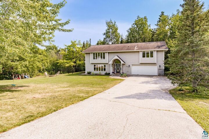 Property Photo: 2538 Providence Rd MN 55811