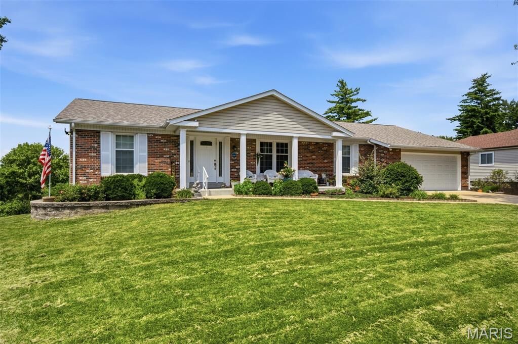 Property Photo:  273 Prince Towne Drive  MO 63141 