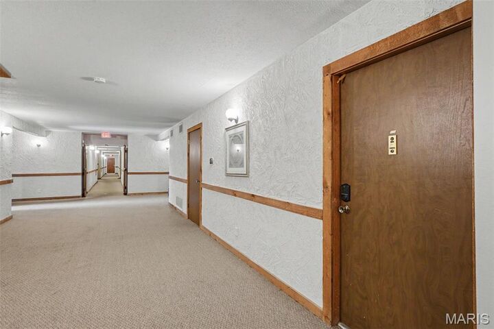 Property Photo: 1410 Heritage Landing 305 MO 63301