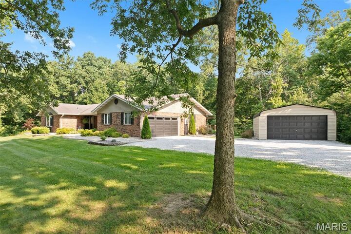 Property Photo:  6849 Gushing Springs  IL 62025 
