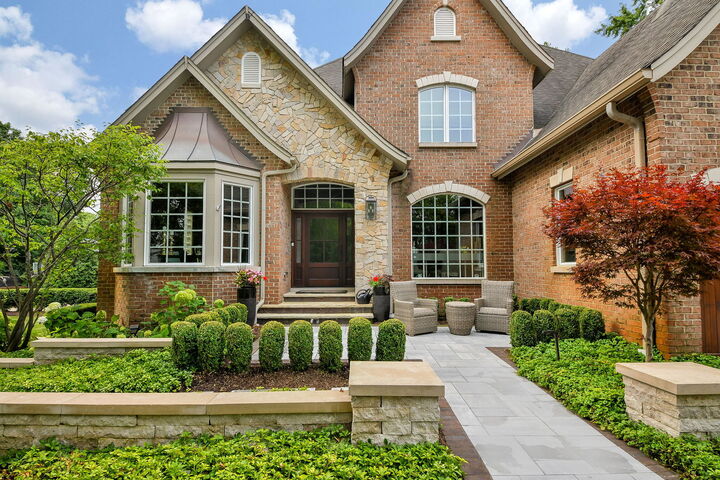 Property Photo: 760 E Bauer Road IL 60563