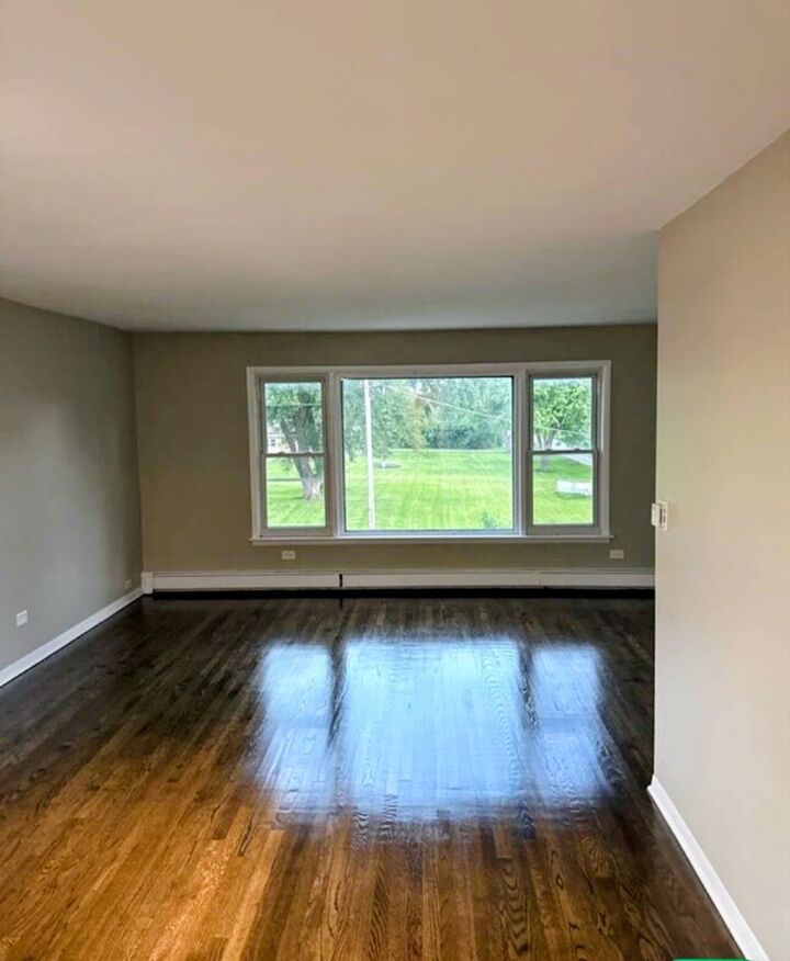 Property Photo:  16W780 57th Street 1  IL 60514 