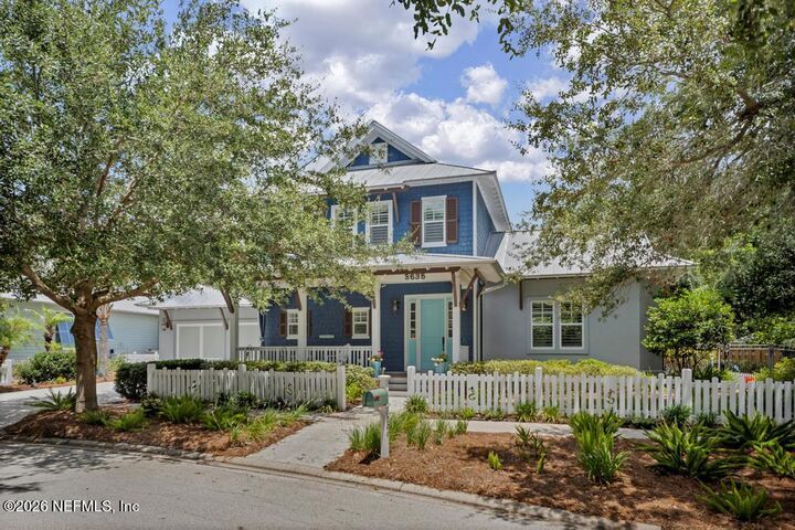 Property Photo: 3635 Paradise Way FL 32250