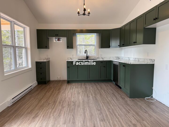 228 Parkland Gate — photo 1