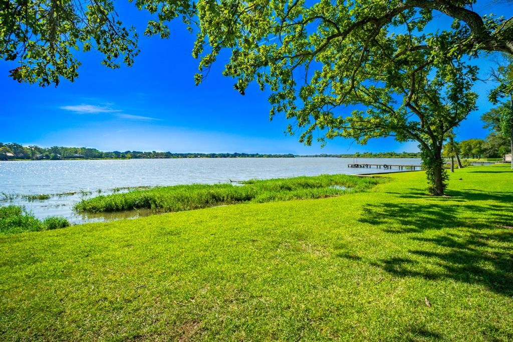Property Photo:  519 Fm 2681  TX 76667 