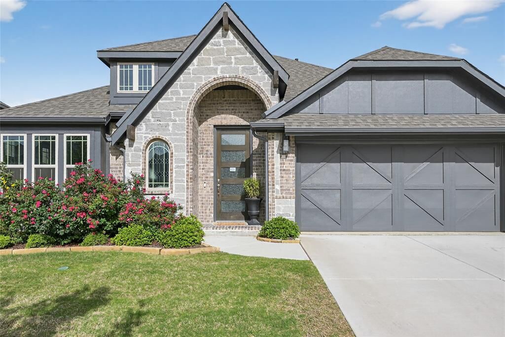 Property Photo:  7213 Cherry Blossom Lane  TX 76227 