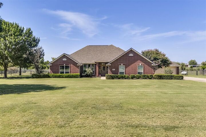 Property Photo:  8051 Mavis Avenue  TX 75167 