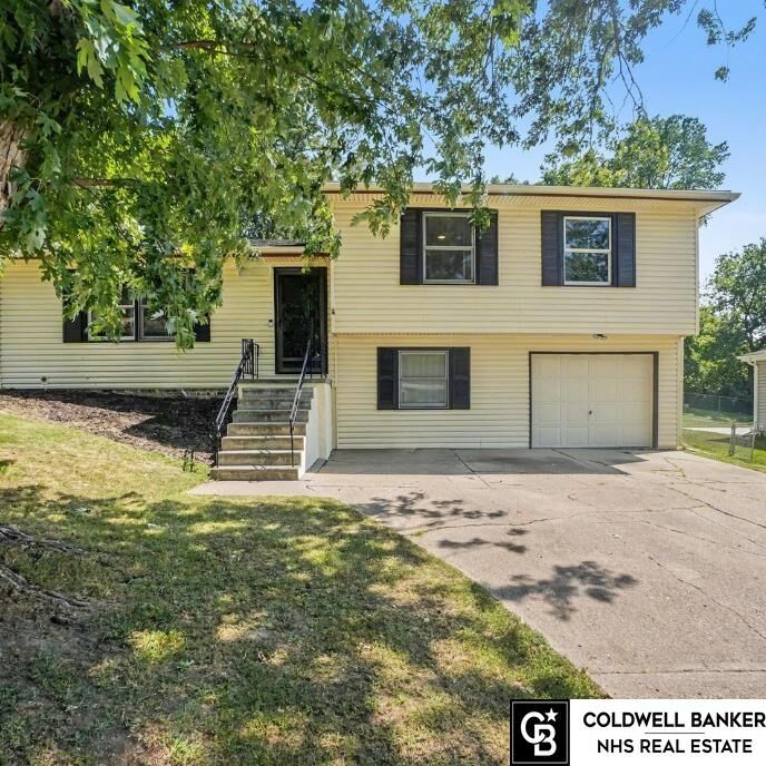 Property Photo:  3009 Coffey Avenue  NE 68123 