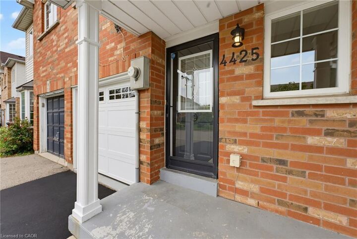 Property Photo: 4425 Peter Drive ON L7L 6S7