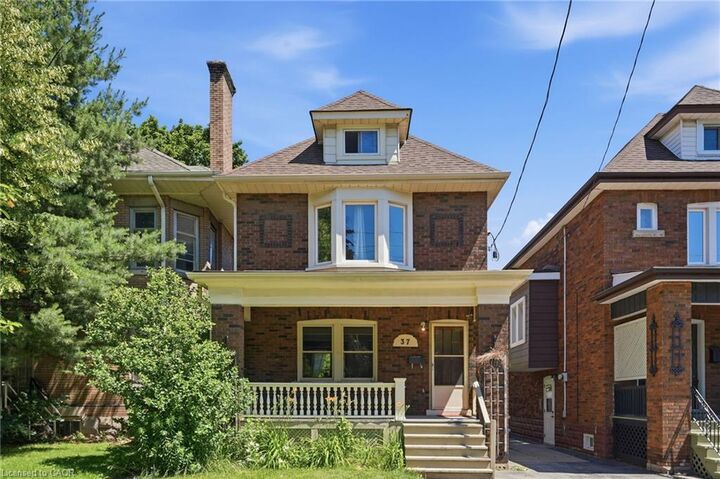 37 Maplewood Avenue — photo 1