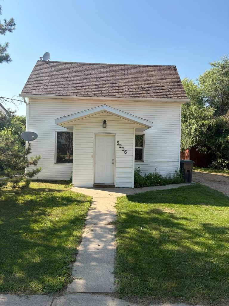 Property Photo: 5206 49 Street AB T0C 0X0