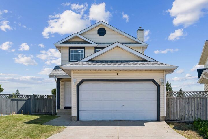 Property Photo:  51 San Diego Place NE  AB T1Y 7A3 