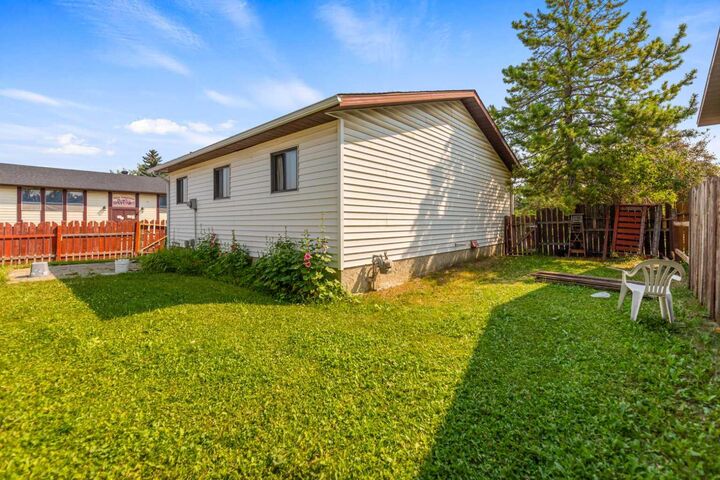Property Photo: 6772 Temple Drive NE AB T1Y 5E6