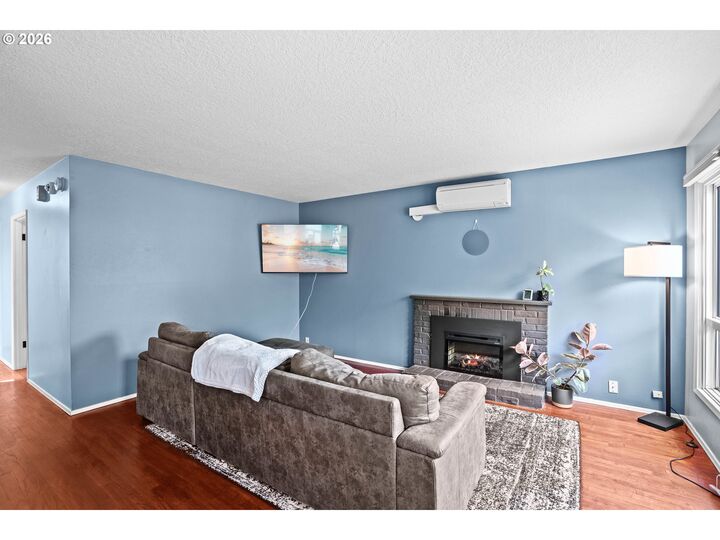 Property Photo:  5103 SE 99th Ave  OR 97266 