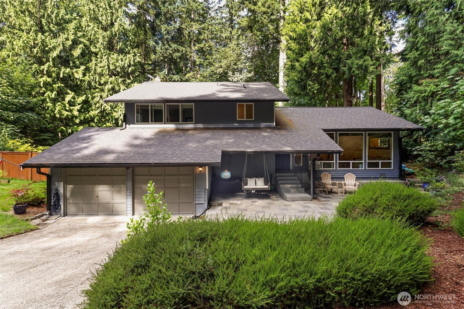 Property Photo:  5021  277th Avenue NE  WA 98053 
