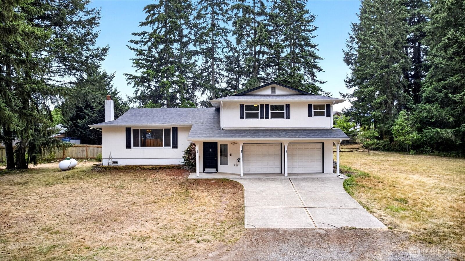 Property Photo:  20714  115th Avenue E  WA 98338 