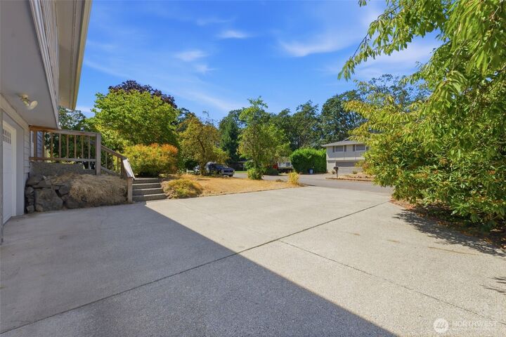 Property Photo: 8401 59th Avenue SW WA 98499