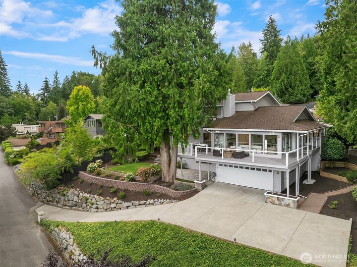Property Photo:  9504  Odin Way  WA 98011 