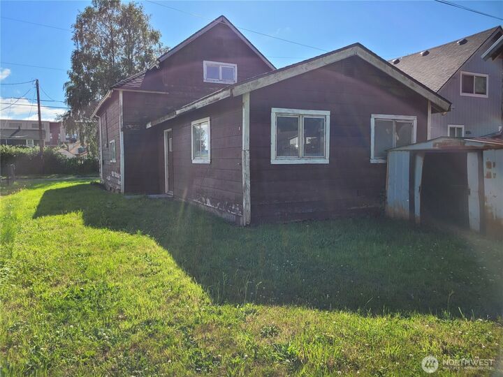 Property Photo: 312 N E Street WA 98520