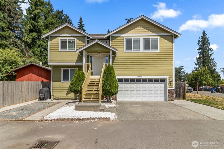 Property Photo:  12520  24th Place W  WA 98204 