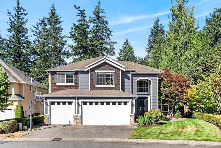 Property Photo:  21939 NE 11th Street  WA 98074 