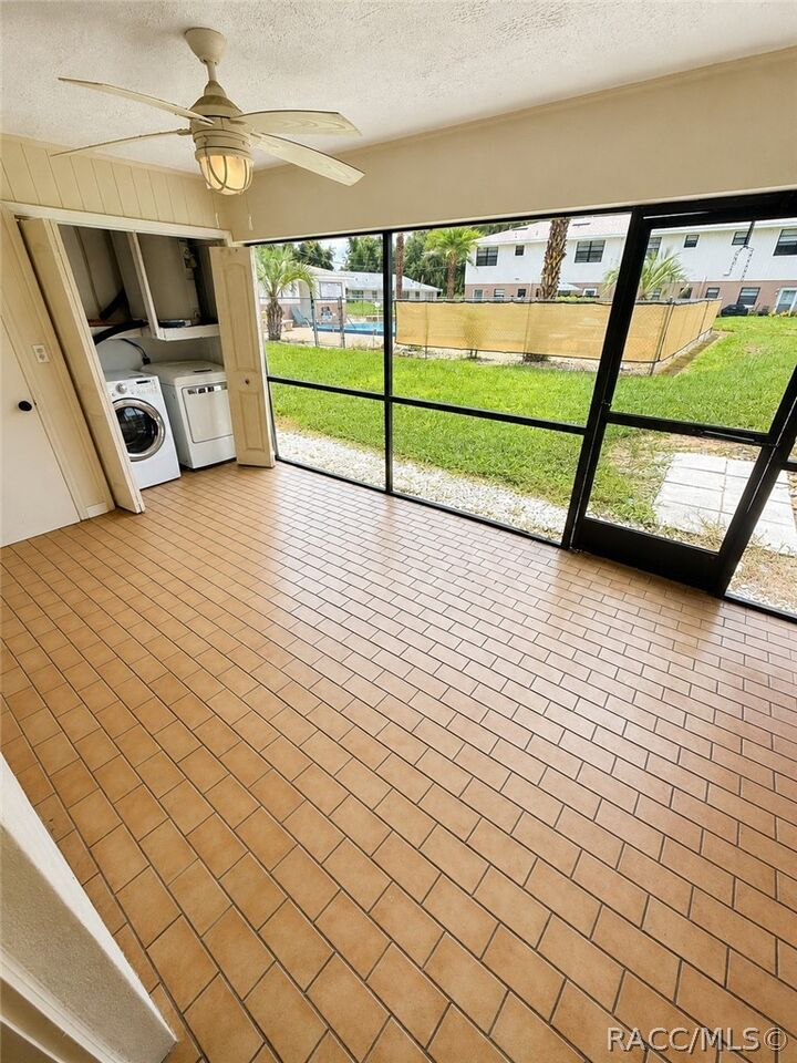 Property Photo:  9476 W Green Bay Lane  FL 34428 