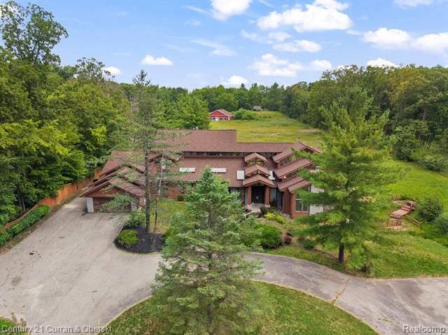 Property Photo:  8785 Warren Road  MI 48170 