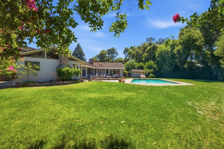 Property Photo: 653 Rosewood Court CA 94024