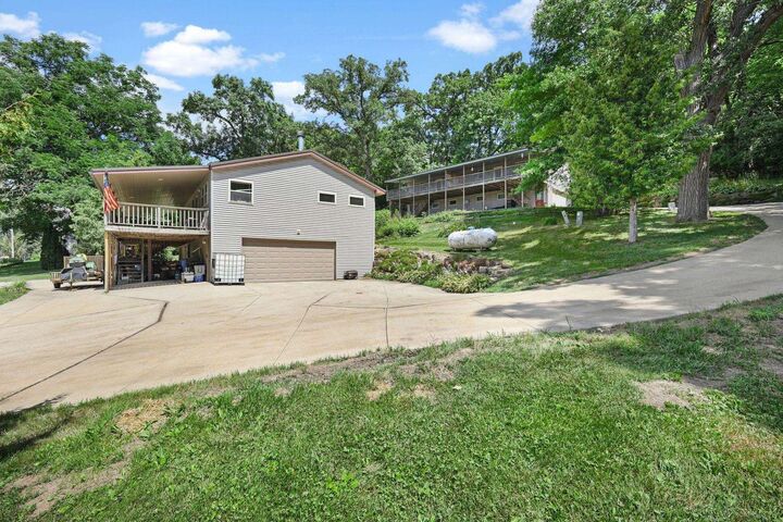 Property Photo: 1650-1652 Washington Street WI 53593