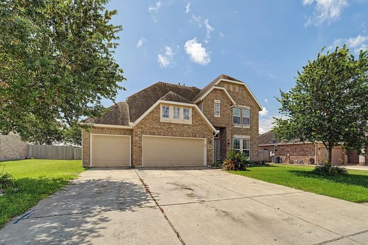 Property Photo: 4022 Cypress Point Dr. TX 77523