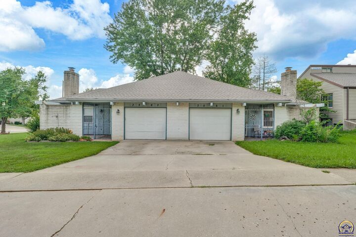 Property Photo:  3563 SW Cambridge Ave  KS 66614 