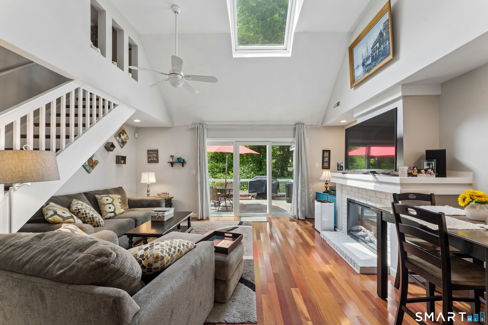 Property Photo:  22 Woodbury Place 22  CT 06798 