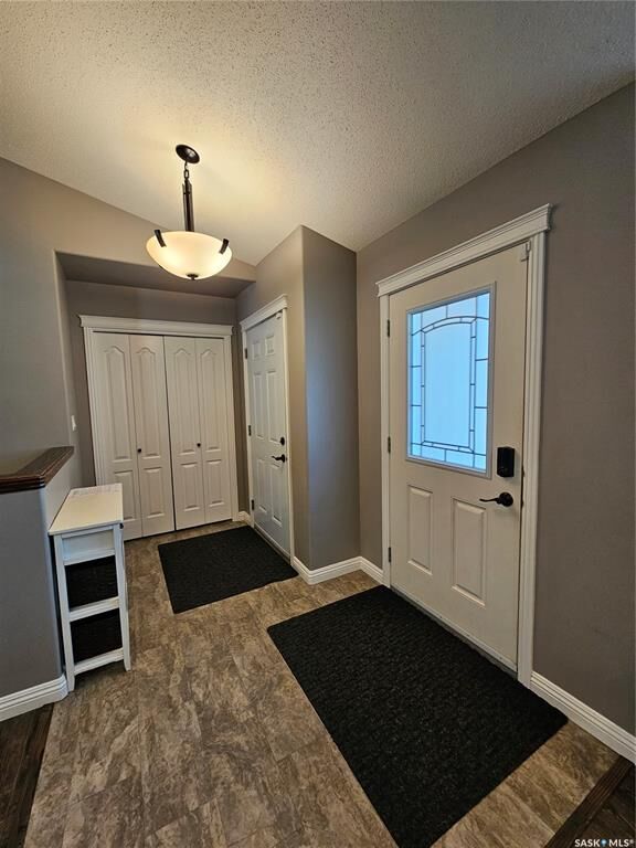 Property Photo: 537 5th Avenue E SK S0K 4L0