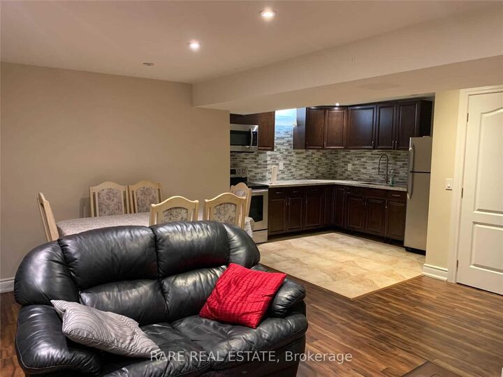 Property Photo:  1671 Major Oaks Road Lower  ON L1X 1Z1 