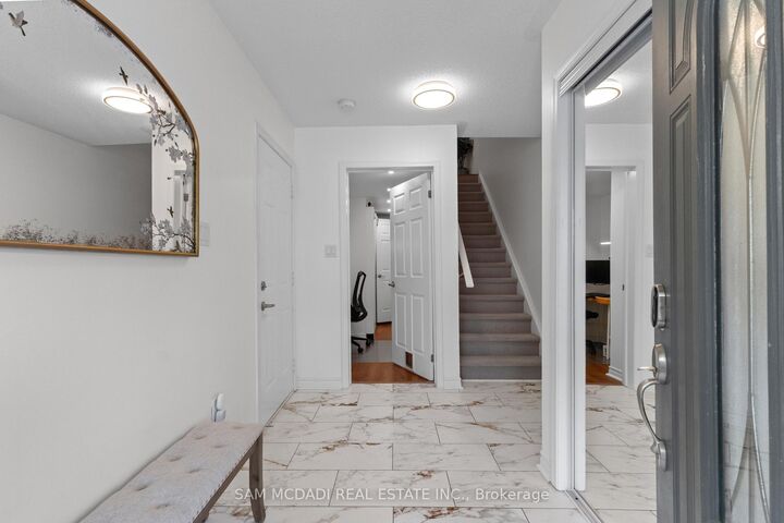 Property Photo:  886 Fowles Court  ON L9T 0Z8 