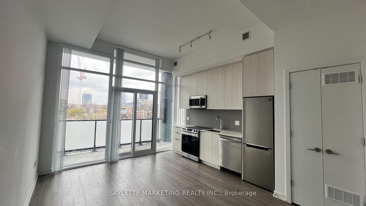 Property Photo:  50 Power Street 424  ON M5A 0V3 