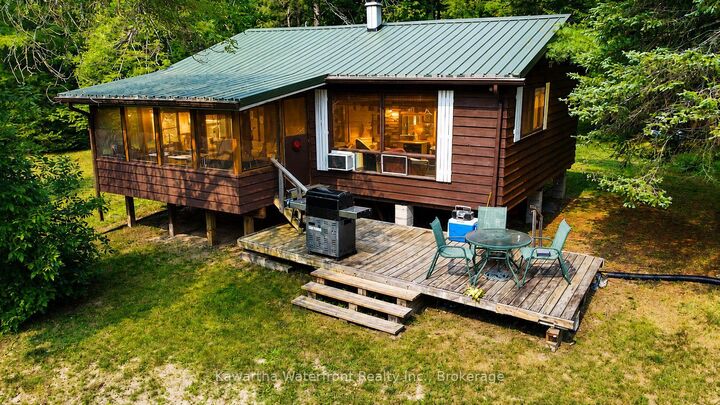 Property Photo:  1035 Nystedt Lane  ON K0M 2A1 