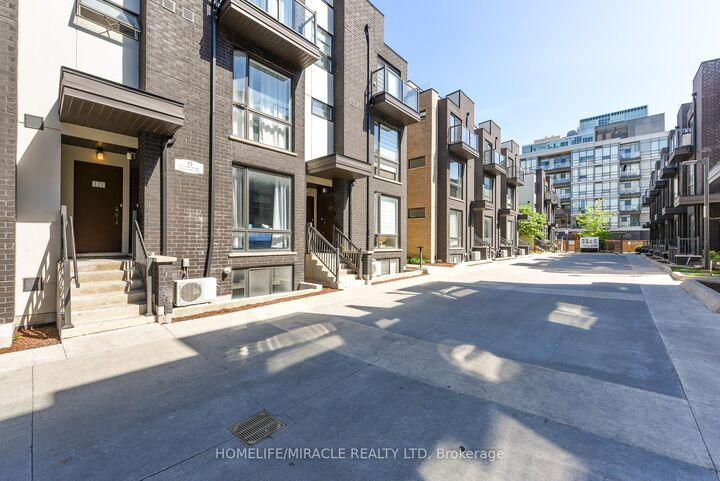 Property Photo:  32 Fieldway Road 122  ON M8Z 0E3 