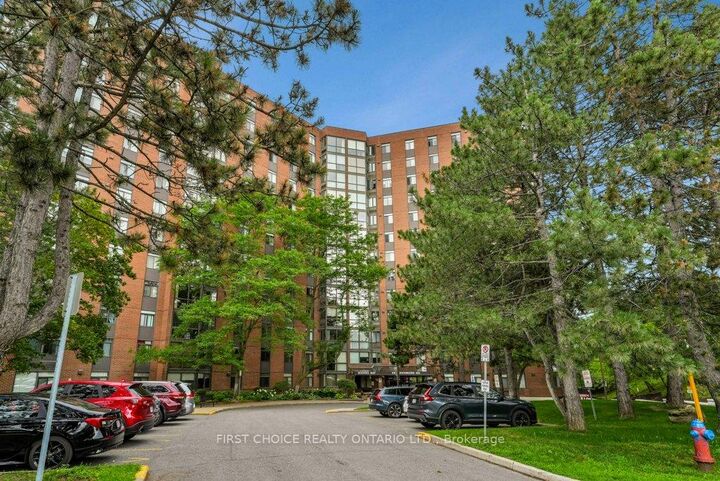 Property Photo: 2871 Richmond Road 1208 ON K2B 8M5