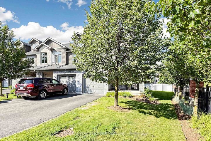 Property Photo: 51 Arlington Crescent ON N1L 0K9