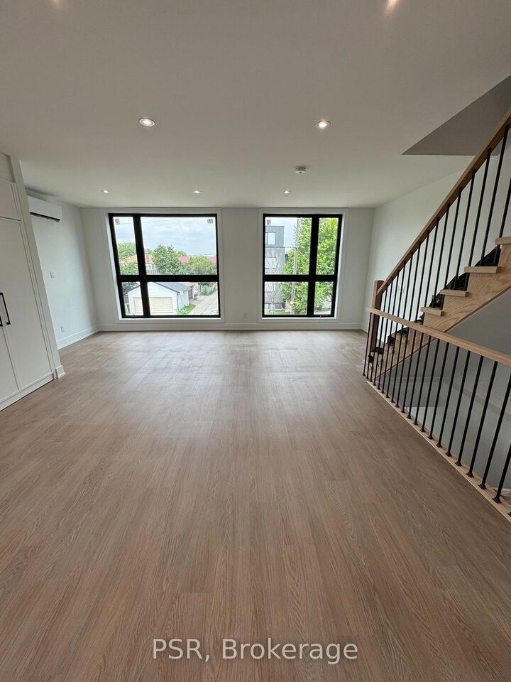 Property Photo:  99 Ypres Road Upper  ON M6M 3X2 