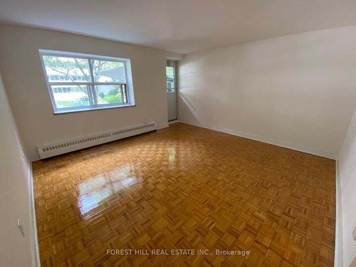 Property Photo: 11 Shallmar Boulevard 105 ON M5N 1J6
